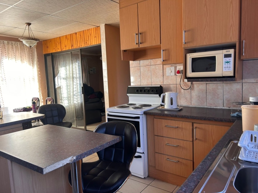 2 Bedroom Property for Sale in Bloemside Free State